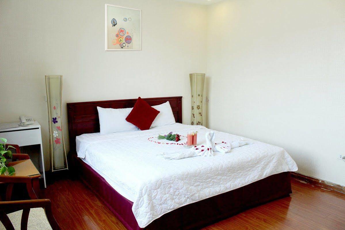 Khách sạn Le Petit Hà Nội